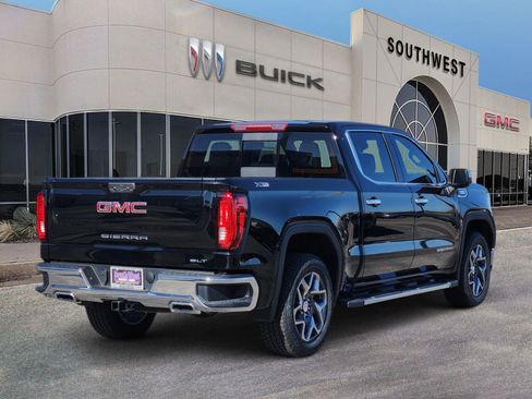 New 2026 GMC Sierra 1500 SLT w/ SLT Premium Package AWD/4WD image 5