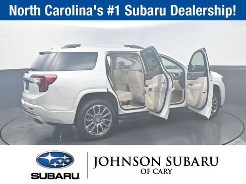 Used 2023 GMC Acadia Denali w/ Denali Ultimate Package AWD/4WD image 25