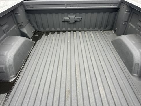 Used 2022 Chevrolet Silverado 1500 LT Trail Boss w/ Safety Package image 5