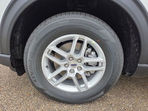 New 2026 Ford Explorer Active RWD image 22