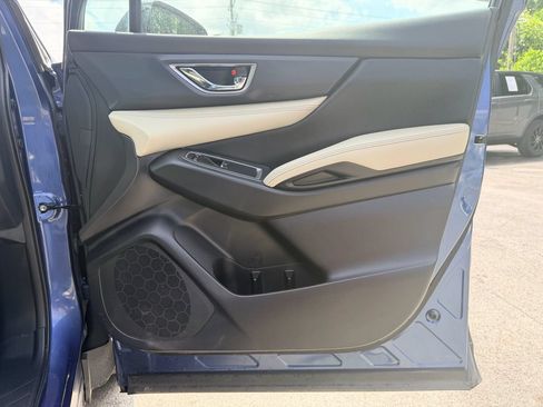 Used 2019 Subaru Ascent Limited AWD/4WD image 27