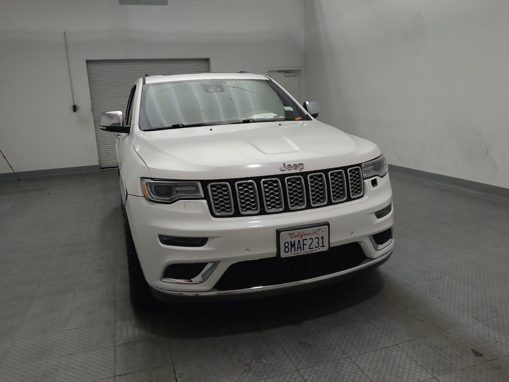 Used 2020 Jeep Grand Cherokee Summit AWD/4WD image 14