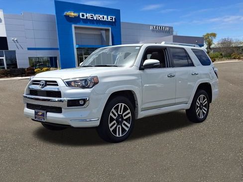 Used 2022 Toyota 4Runner Limited AWD/4WD image 31
