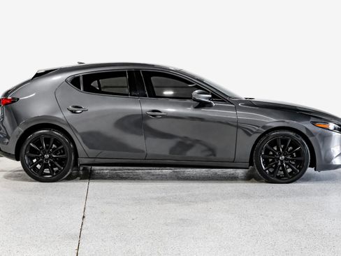 Used 2019 MAZDA MAZDA3 AWD Hatchback w/ Premium Pkg image 5