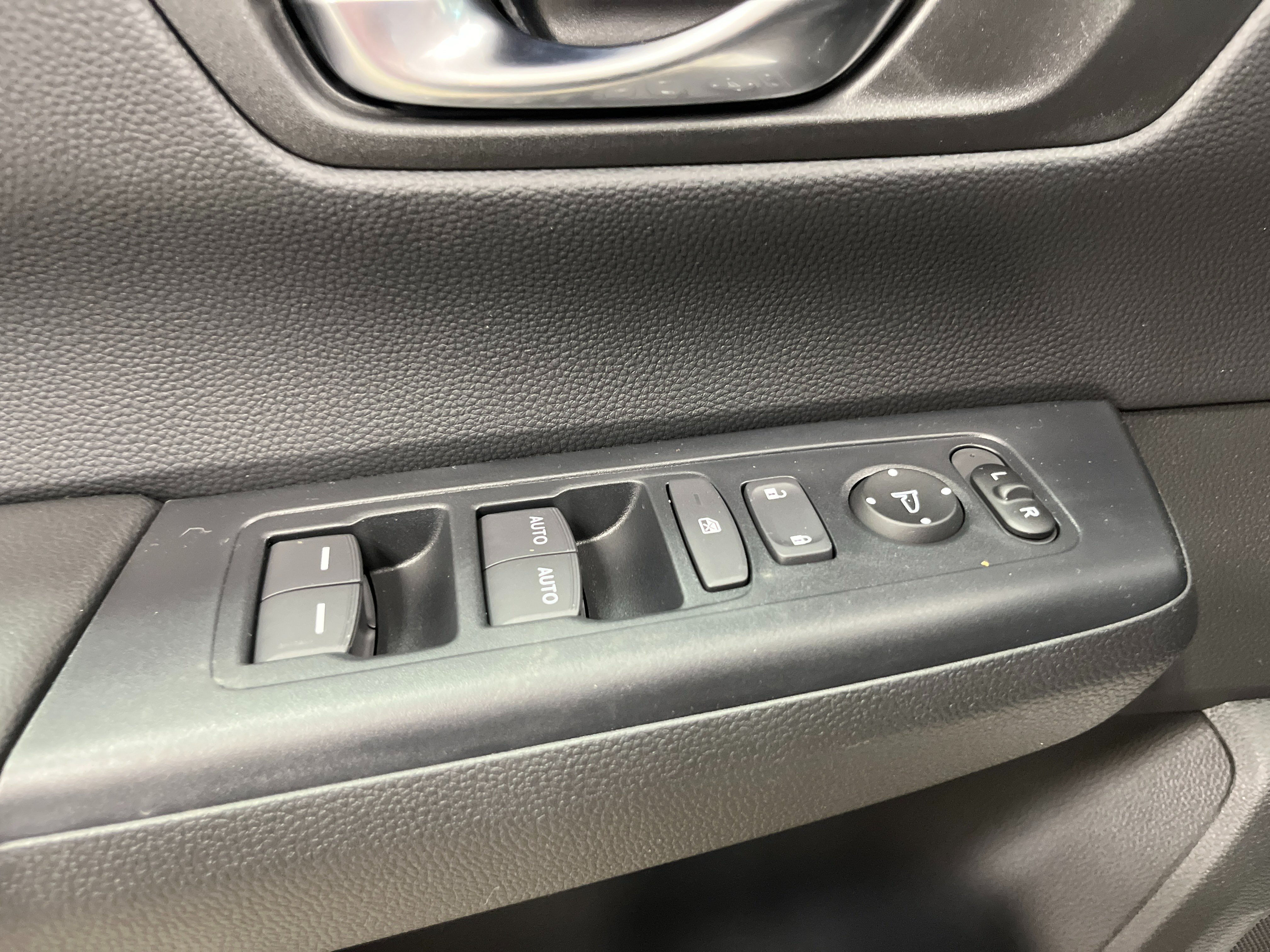 New 2027 Honda CR-V EX image 14