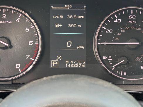 Used 2020 Subaru Legacy Premium AWD/4WD image 10