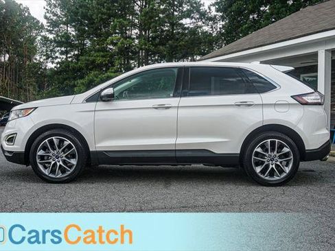 Used 2017 Ford Edge Titanium w/ Technology Package FWD image 8