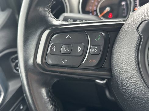 Used 2021 Jeep Wrangler Unlimited Sport image 10