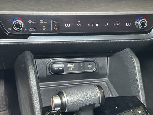Used 2023 Kia Sportage X-Line AWD/4WD image 31
