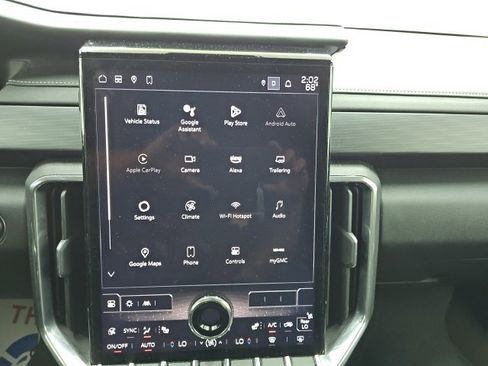 Used 2025 GMC Acadia Elevation image 7