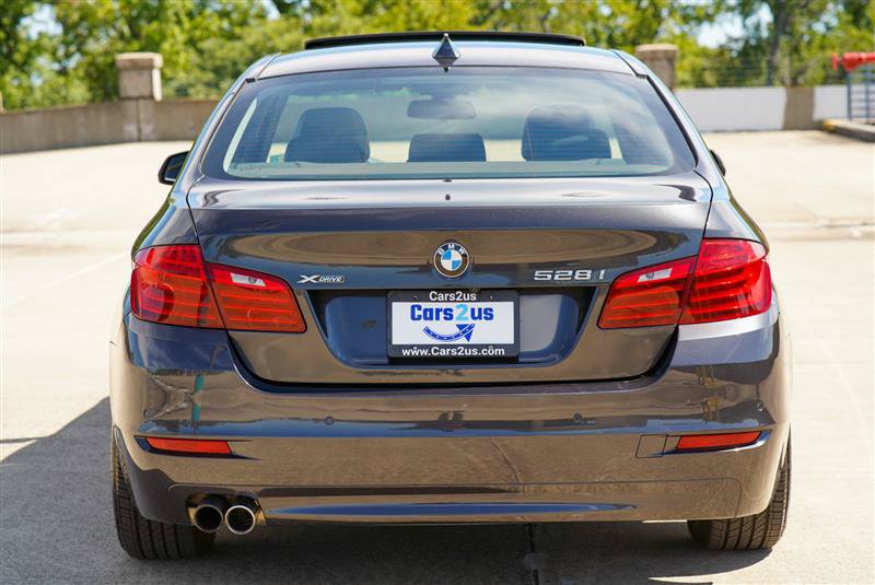 Used 2016 BMW 528i xDrive Sedan AWD/4WD image 6