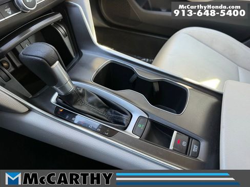 Used 2019 Honda Accord LX image 24