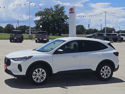 Used 2026 Ford Escape Active AWD/4WD image 22