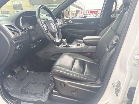 Used 2022 Jeep Grand Cherokee Limited AWD/4WD image 22