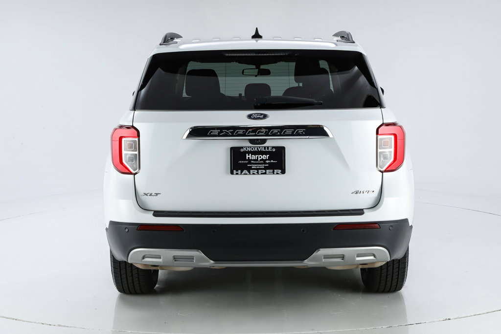 Used 2023 Ford Explorer XLT w/ Equipment Group 202A AWD/4WD image 52