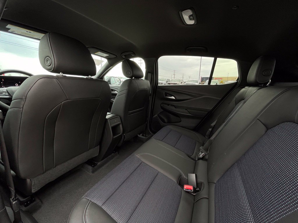 New 2026 Buick Envista Sport Touring w/ Convenience I Package FWD image 27