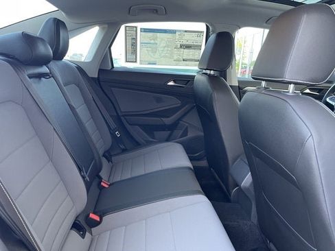 New 2025 Volkswagen Jetta SE image 40
