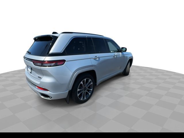 Used 2022 Jeep Grand Cherokee Overland w/ Advanced Protech Group III AWD/4WD image 8