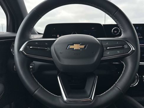 Used 2026 Chevrolet Blazer EV LT FWD image 19