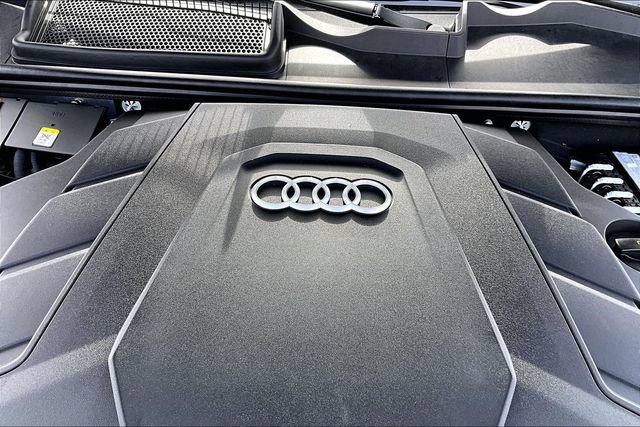 Used 2026 Audi Q8 Prestige w/ Prestige Package AWD/4WD image 34
