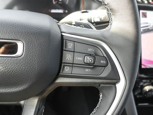 New 2025 Jeep Grand Cherokee L Limited w/ Black Appearance Package image 29