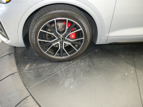 Certified 2023 Audi SQ5 Prestige w/ Prestige Package AWD/4WD image 16