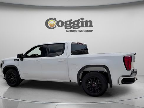 New 2025 GMC Sierra 1500 Elevation image 8