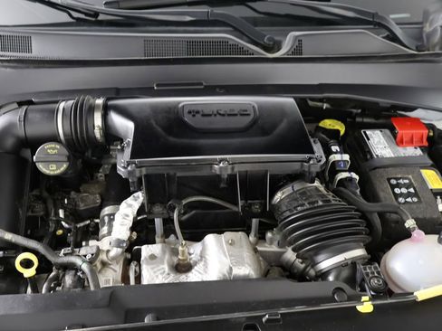 Used 2025 Jeep Compass Trailhawk AWD/4WD image 18