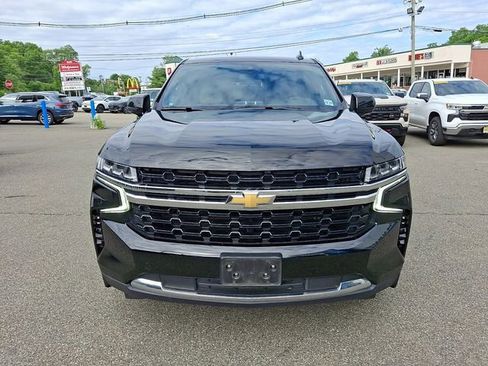 Used 2021 Chevrolet Suburban LS AWD/4WD image 2