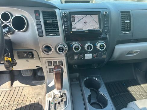 Used 2012 Toyota Sequoia Platinum image 25