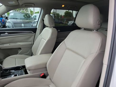 Used 2018 Volkswagen Atlas SEL FWD image 9