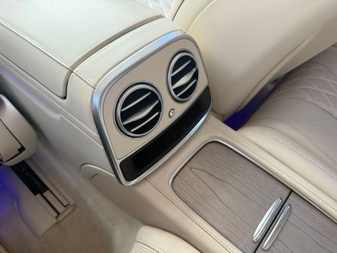 Used 2019 Mercedes-Benz S 560 4MATIC Coupe image 25