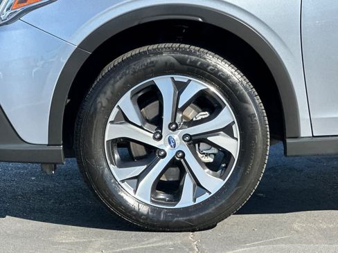 Used 2022 Subaru Outback Limited image 33