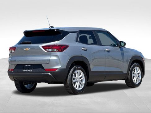 New 2026 Chevrolet TrailBlazer LS w/ LS Convenience Package FWD image 5