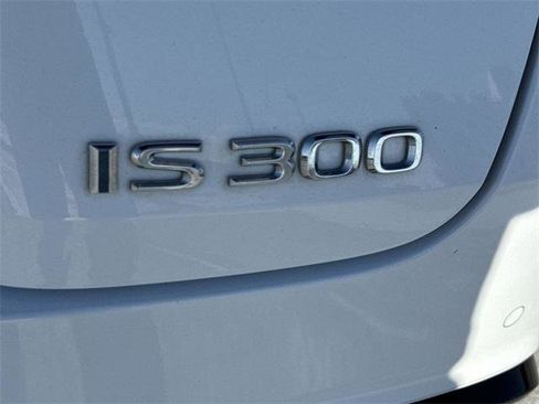 Certified 2024 Lexus IS 300 F Sport image 25