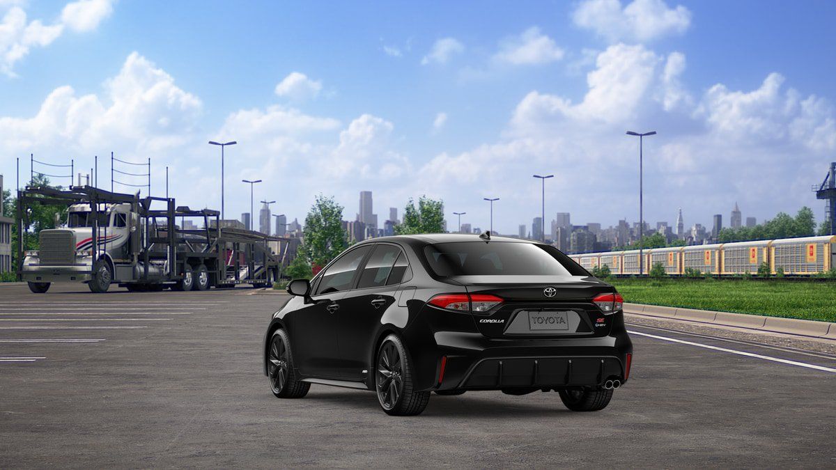 New 2027 Toyota Corolla SE w/ SE Premium Package AWD/4WD image 7