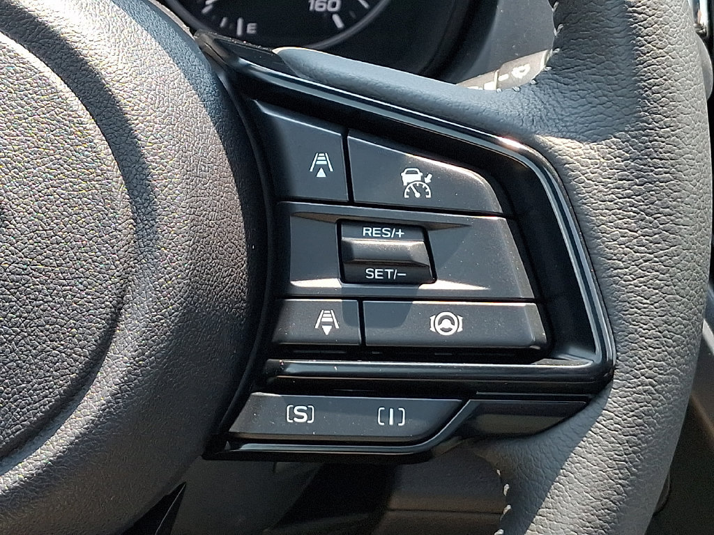 Used 2025 Subaru Forester Premium AWD/4WD image 23