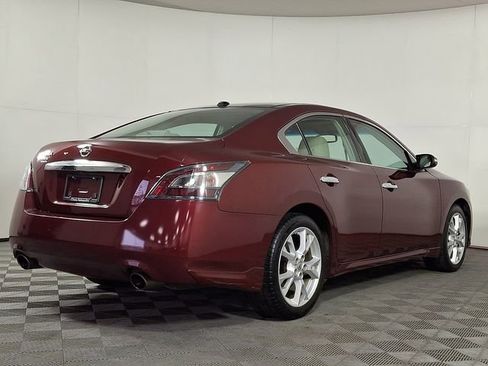 Used 2012 Nissan Maxima 3.5 SV w/ Premium Pkg image 9