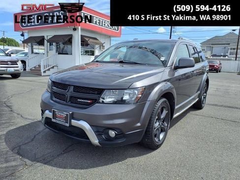 Used 2020 Dodge Journey Crossroad FWD image 1
