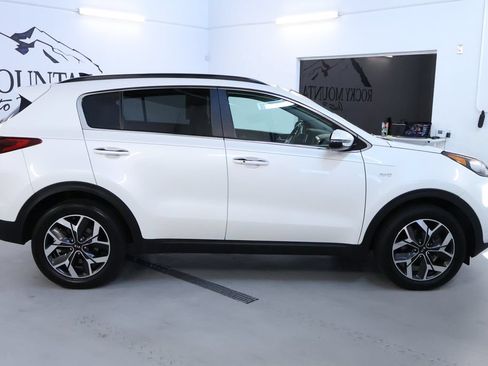 Used 2020 Kia Sportage EX w/ EX Technology Package AWD/4WD image 8