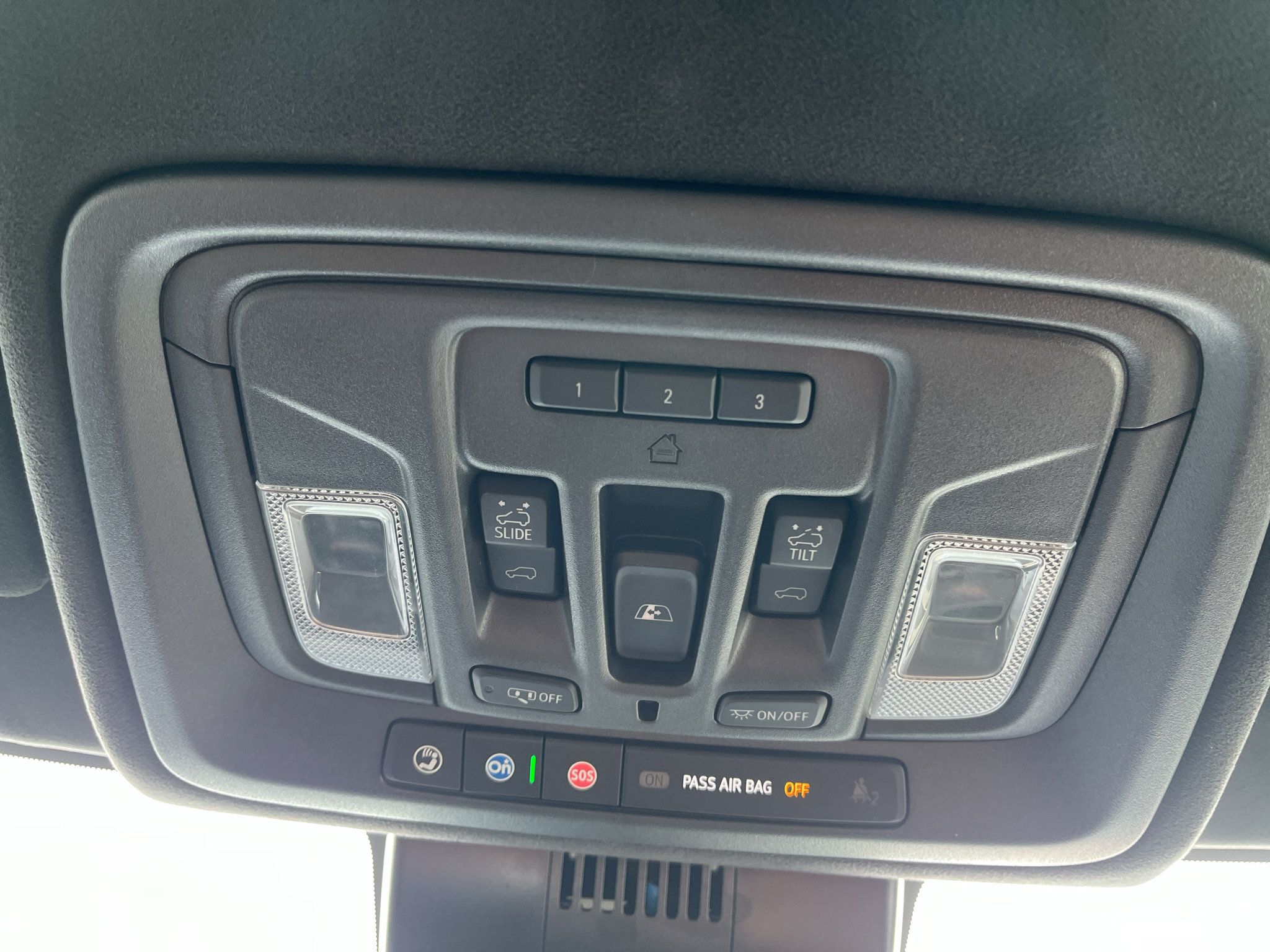 Used 2025 GMC Sierra 2500 Denali Ultimate AWD/4WD image 33