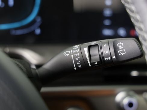 Certified 2025 Kia Telluride EX X-Line image 24