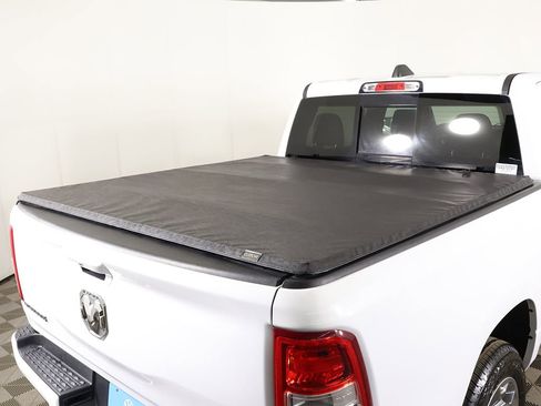 Used 2019 RAM 1500 Big Horn AWD/4WD image 18