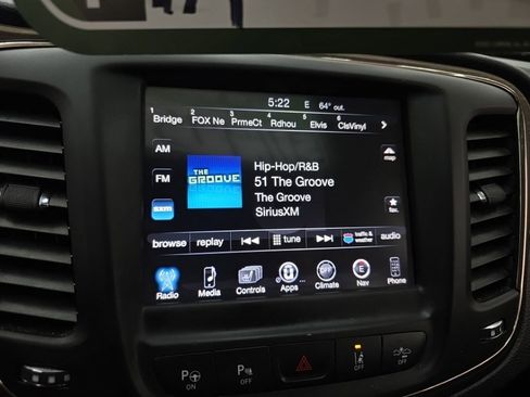 Used 2015 Chrysler 200 C w/ Navigation & Sound Group I image 17