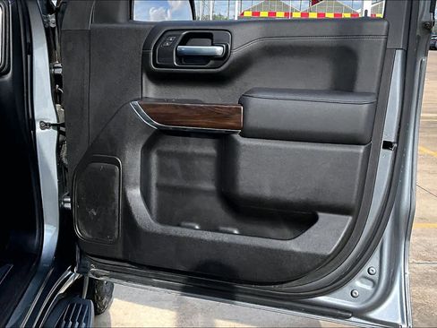 Used 2021 GMC Sierra 1500 SLT image 23