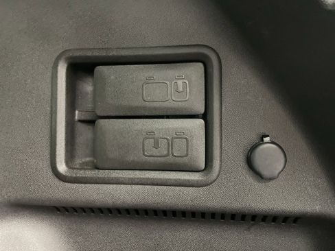 Certified 2023 Chevrolet Equinox LT image 51