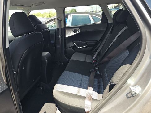Used 2024 Kia Soul LX w/ Option Group 015 FWD image 14
