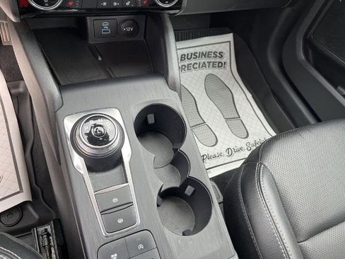 Certified 2022 Ford Escape SEL w/ Technology Package image 11