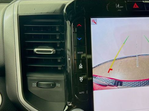 New 2026 RAM 1500 4x4 Crew Cab image 16