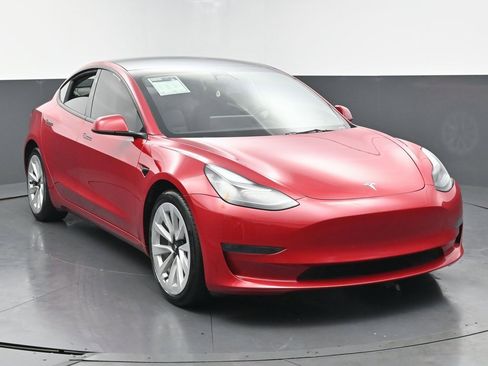 Used 2023 Tesla Model 3 Long Range image 2